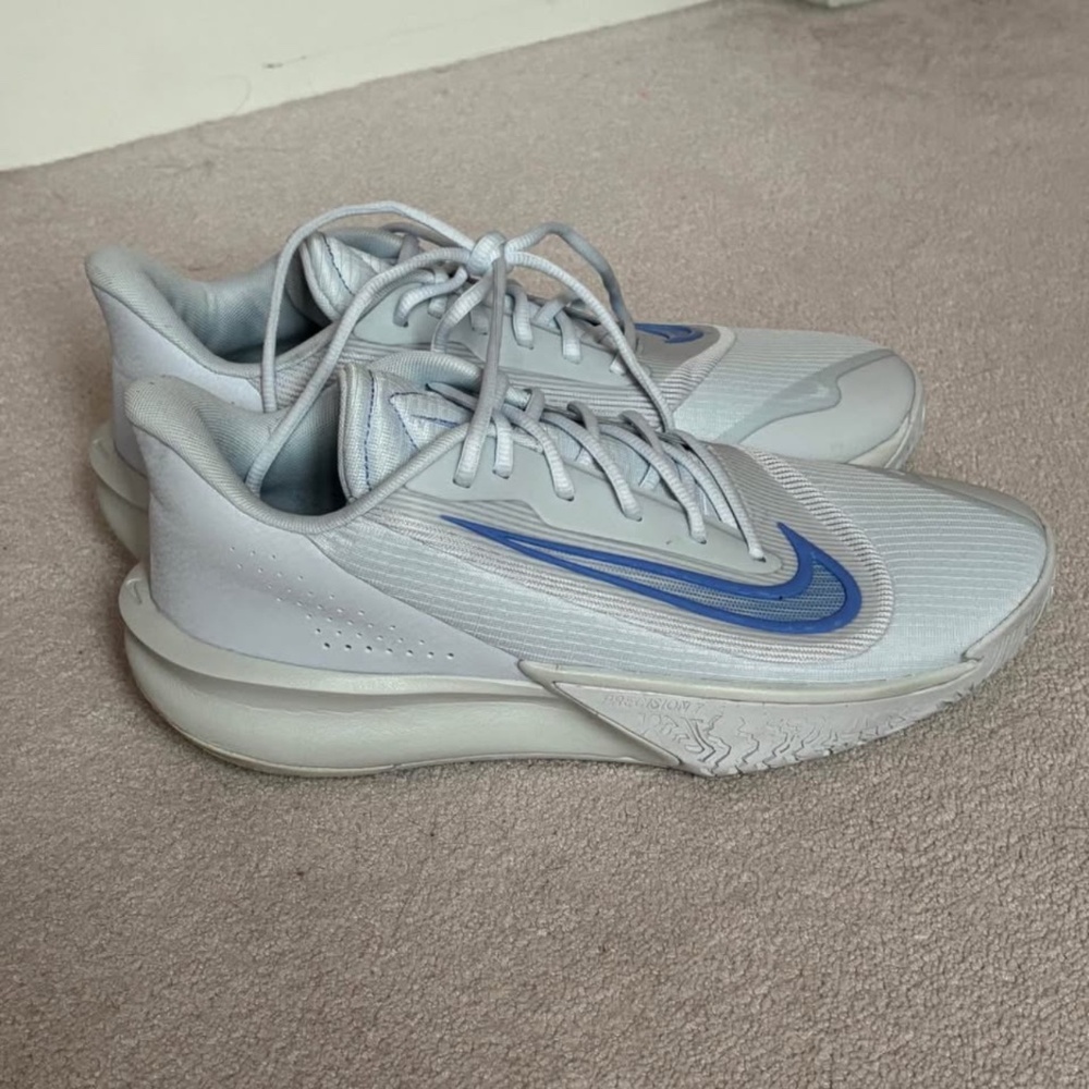 Nike Precision 7